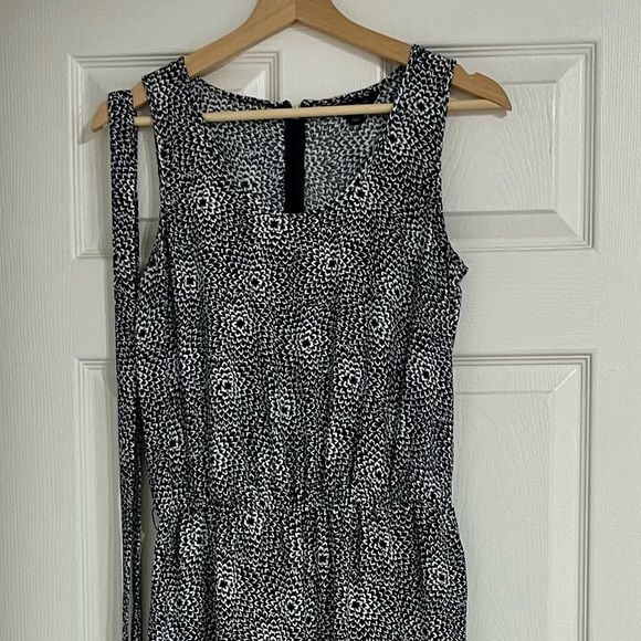Tommy Hilfiger - Dark Blue Floral Sleeveless Jumpsuit - Picture 2 of 6